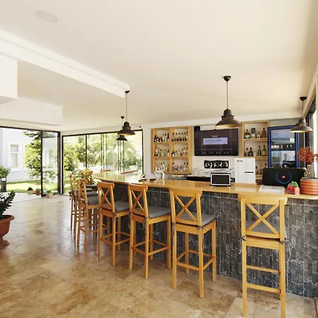 Tufan Boutique & * Ортаджа