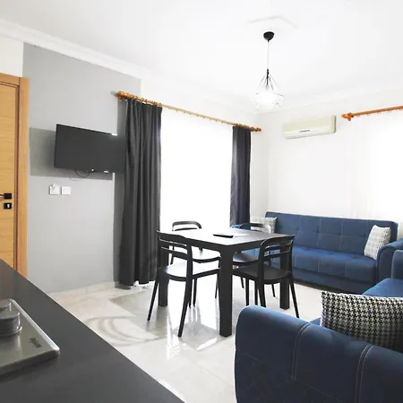 Tufan Boutique & أورتاجا